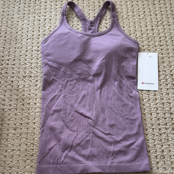 lululemon  Ebb to Street Tank - Picture 1 of 3